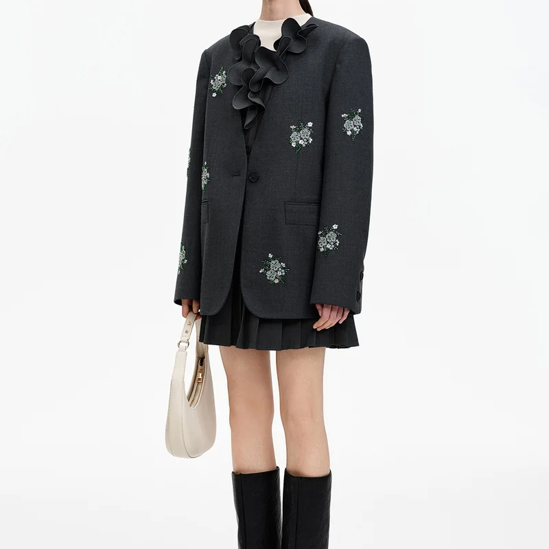 Beaded Floral V-Neck Suit Blazer